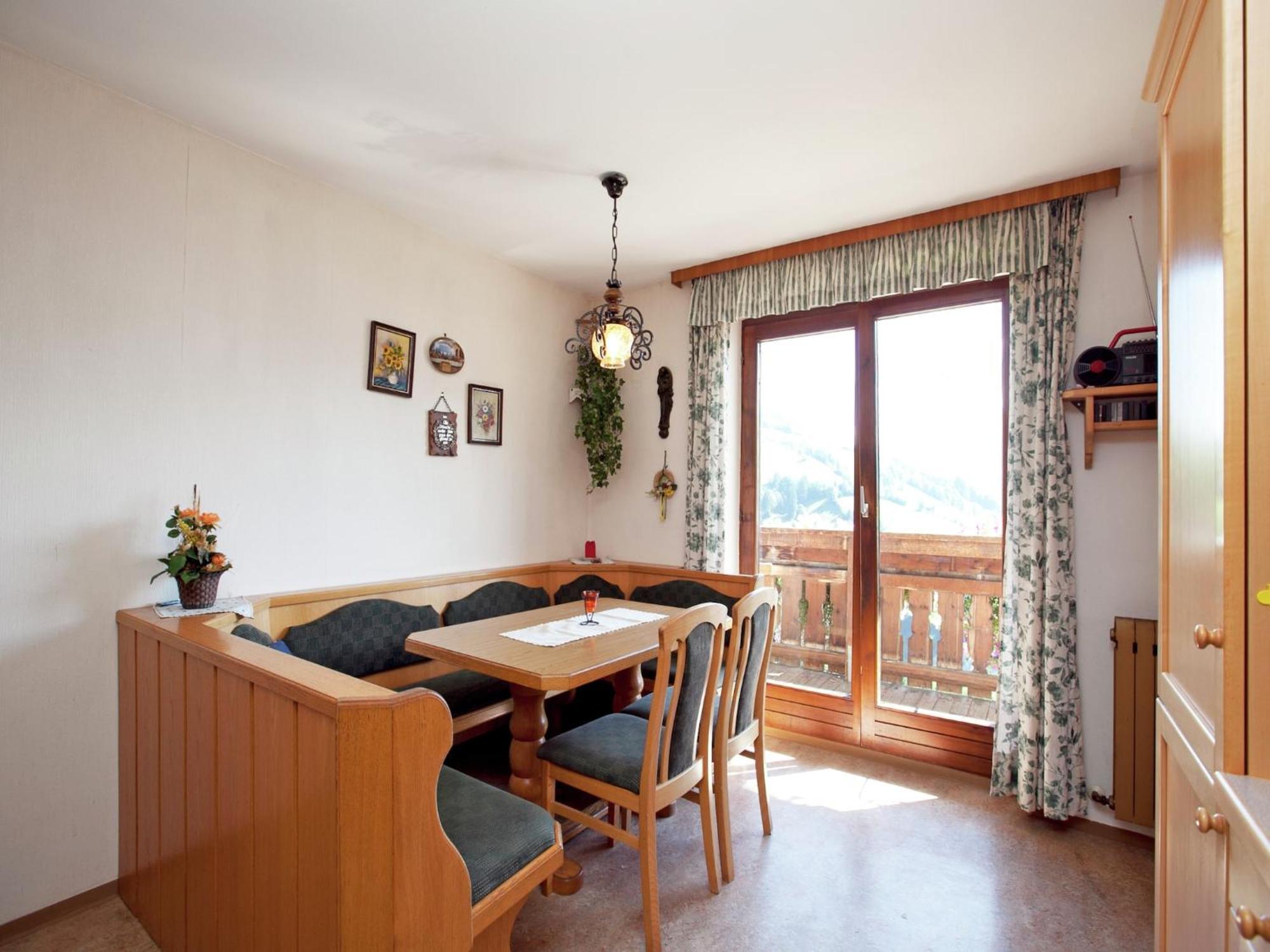Apartment In Sankt Johann Im Pongau Near Ski Area Wagrain Extérieur photo
