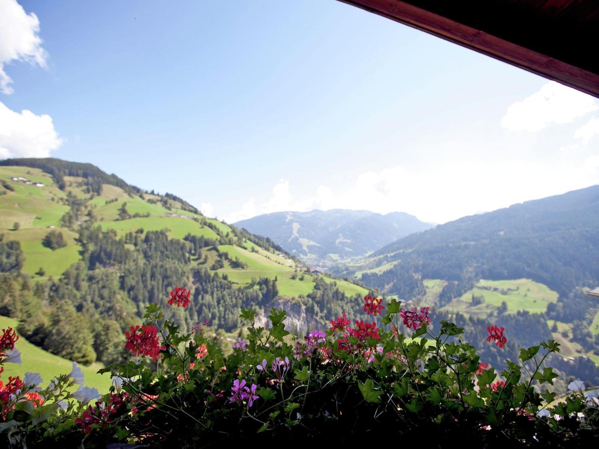 Apartment In Sankt Johann Im Pongau Near Ski Area Wagrain Extérieur photo