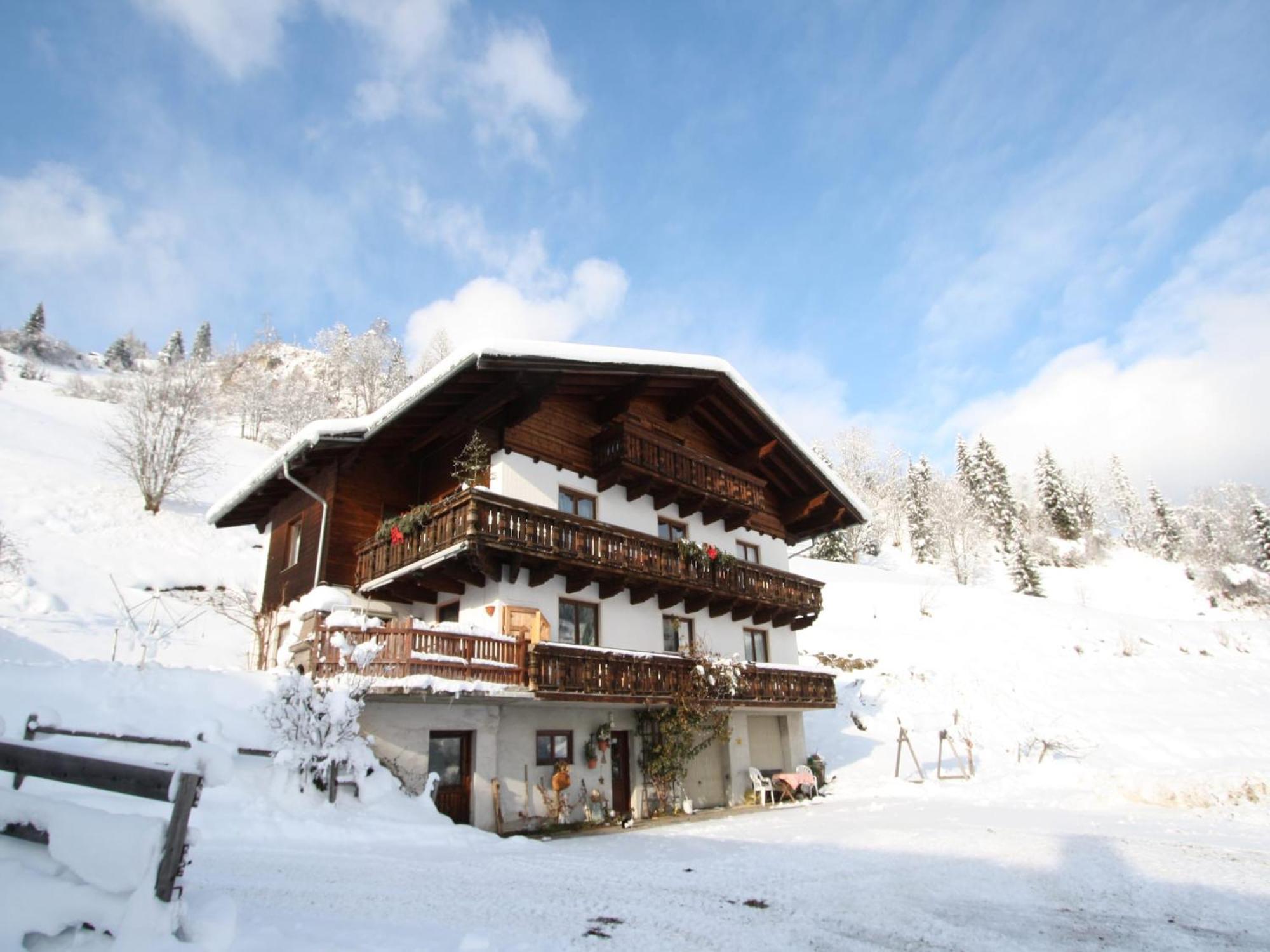 Apartment In Sankt Johann Im Pongau Near Ski Area Wagrain Extérieur photo